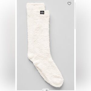 NWT Alo yoga Women's Plush Lush Sock - Ivory one size